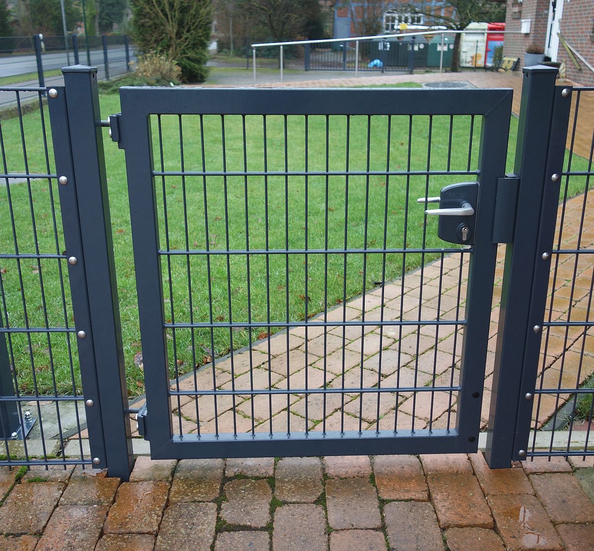 Tor und Pforte für Garten und Einfahrt Richter Zäune + Carports