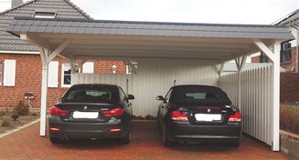 Doppelcarportanlage mit Gerätekammer