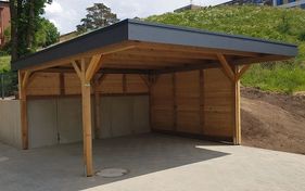 Doppelcarportanlage mit Resoplan